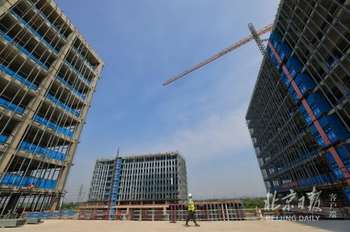 建筑机器人 跑步 进场 北京超1500项工程创建智慧工地